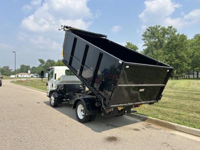 NEW 2025 ISUZU NRR ROLL-OFF GARBAGE TRUCK #$vid