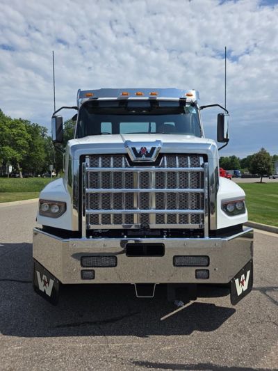 NEW 2026 WESTERN STAR 49X DAYCAB TRUCK #$vid