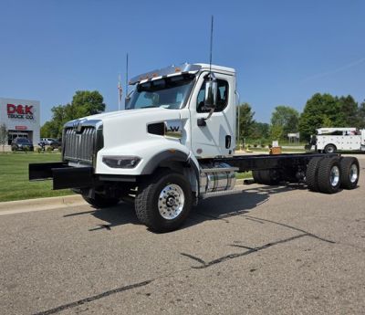 NEW 2026 WESTERN STAR 49X CAB CHASSIS TRUCK #$vid