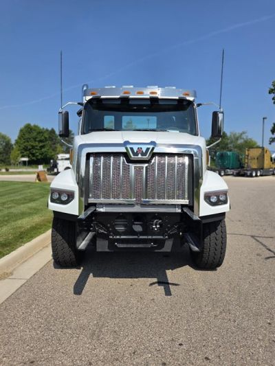 NEW 2026 WESTERN STAR 49X CAB CHASSIS TRUCK #$vid