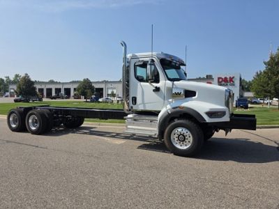 NEW 2026 WESTERN STAR 49X CAB CHASSIS TRUCK #$vid