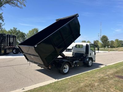 NEW 2025 ISUZU NRR ROLL-OFF GARBAGE TRUCK #$vid
