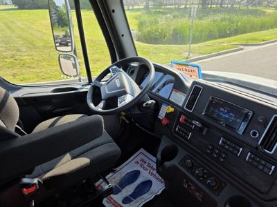 NEW 2026 FREIGHTLINER 114SD CAB CHASSIS TRUCK #$vid