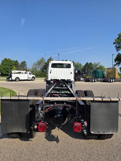 NEW 2026 FREIGHTLINER 114SD CAB CHASSIS TRUCK #$vid