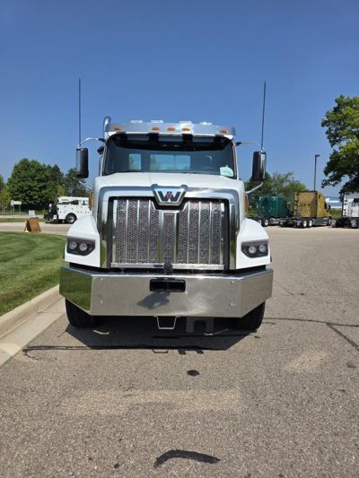NEW 2026 WESTERN STAR 49X CAB CHASSIS TRUCK #$vid