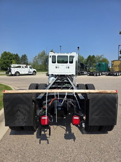 NEW 2026 WESTERN STAR 49X CAB CHASSIS TRUCK #$vid