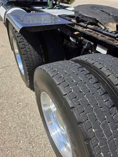 USED 2022 WESTERN STAR 4900EX SLEEPER TRUCK #$vid