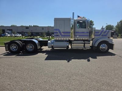 USED 2022 WESTERN STAR 4900EX SLEEPER TRUCK #$vid