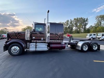 USED 2021 WESTERN STAR 4900EX SLEEPER TRUCK #$vid