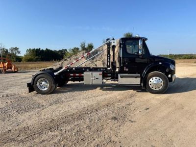 NEW 2026 FREIGHTLINER BUSINESS CLASS M2 106 PL HOOKLIFT TRUCK #$vid
