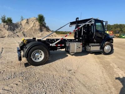 NEW 2026 FREIGHTLINER BUSINESS CLASS M2 106 PL HOOKLIFT TRUCK #$vid