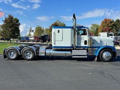 USED 2005 FREIGHTLINER FLD120 SLEEPER TRUCK #$vid