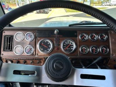 USED 2005 FREIGHTLINER FLD120 SLEEPER TRUCK #$vid
