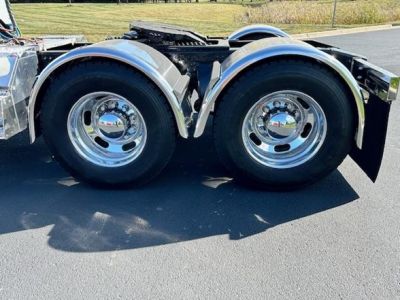 USED 2005 FREIGHTLINER FLD120 SLEEPER TRUCK #$vid
