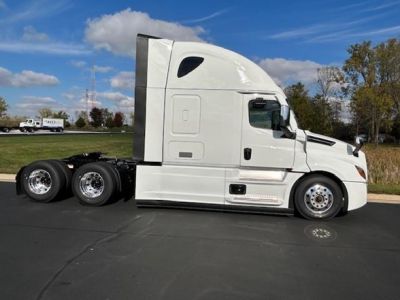 NEW 2026 FREIGHTLINER CASCADIA 126 SLEEPER TRUCK #$vid