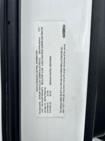 USED 2022 FREIGHTLINER CASCADIA 126 SLEEPER TRUCK #$vid