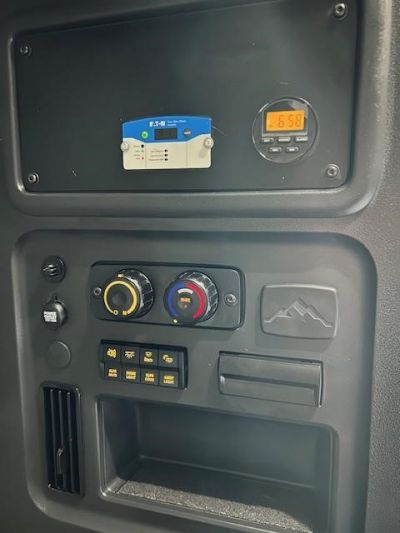 USED 2022 FREIGHTLINER CASCADIA 126 SLEEPER TRUCK #$vid