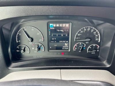 USED 2022 FREIGHTLINER CASCADIA 126 SLEEPER TRUCK #$vid
