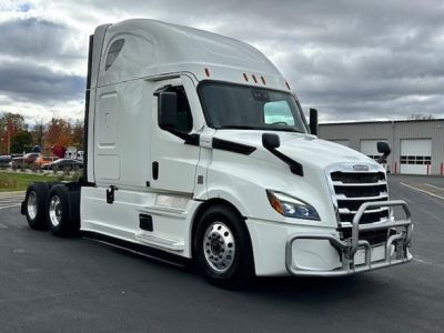 USED 2022 FREIGHTLINER CASCADIA 126 SLEEPER TRUCK #$vid