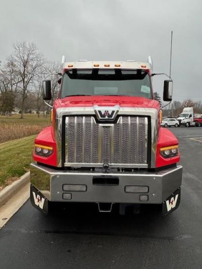NEW 2026 WESTERN STAR 49X SLEEPER TRUCK #$vid