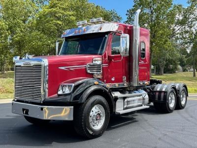 USED 2015 FREIGHTLINER CORONADO 122 SD SLEEPER TRUCK #$vid