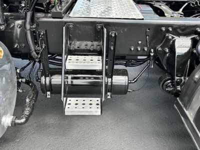 USED 2015 FREIGHTLINER CORONADO 122 SD SLEEPER TRUCK #$vid