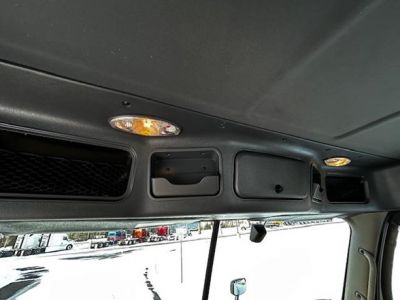 USED 2019 FREIGHTLINER CASCADIA 125 DAYCAB TRUCK #$vid