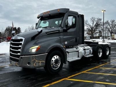2021 FREIGHTLINER CASCADIA 126 Daycab #1487 2021 FREIGHTLINER CASCADIA 126 Daycab #1487