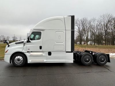 NEW 2026 FREIGHTLINER CASCADIA 126 SLEEPER TRUCK #$vid