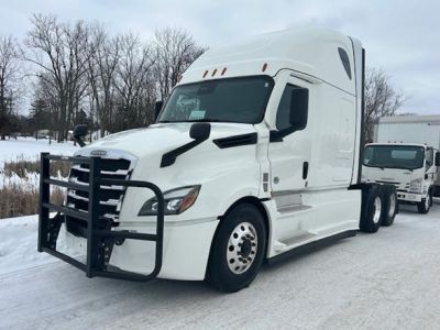 USED 2022 FREIGHTLINER CASCADIA 126 SLEEPER TRUCK #$vid