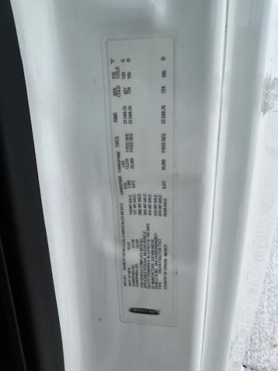 USED 2022 FREIGHTLINER CASCADIA 126 SLEEPER TRUCK #$vid