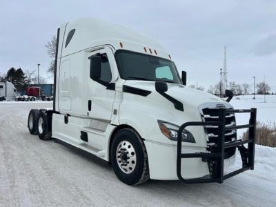 USED 2022 FREIGHTLINER CASCADIA 126 SLEEPER TRUCK #$vid