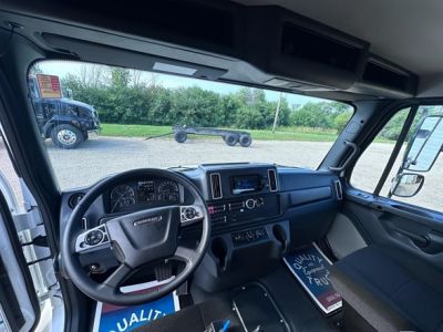 NEW 2025 FREIGHTLINER BUSINESS CLASS M2 106 PL HOOKLIFT TRUCK #$vid