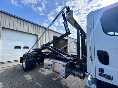 NEW 2025 FREIGHTLINER BUSINESS CLASS M2 106 PL HOOKLIFT TRUCK #$vid
