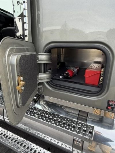 https://www.imanpro.net/pub/co/dkt/photo/1517/32.jpg?20260513105416