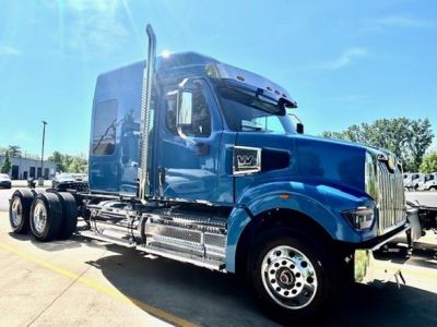 2027-western-star-49x-sleeper #1525