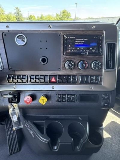 https://www.imanpro.net/pub/co/dkt/photo/1525/14.jpg?20260603114632