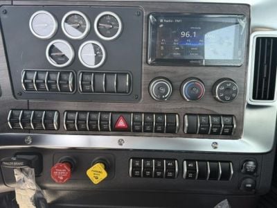 https://www.imanpro.net/pub/co/dkt/photo/1533/11.jpg?20260729162000