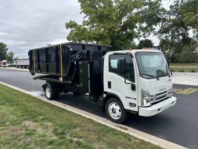 2025 ISUZU NRR Hooklift Truck #1541 2025 ISUZU NRR Hooklift Truck #1541