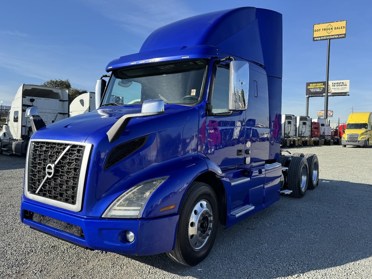 2018 VOLVO VNR64T400 Sleeper #1 2018 VOLVO VNR64T400 Sleeper #1