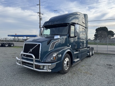 2017-volvo-vnl780-sleeper #2378