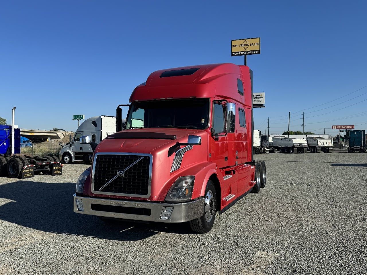 2015 VOLVO VNL780 Sleeper #1 2015 VOLVO VNL780 Sleeper #1