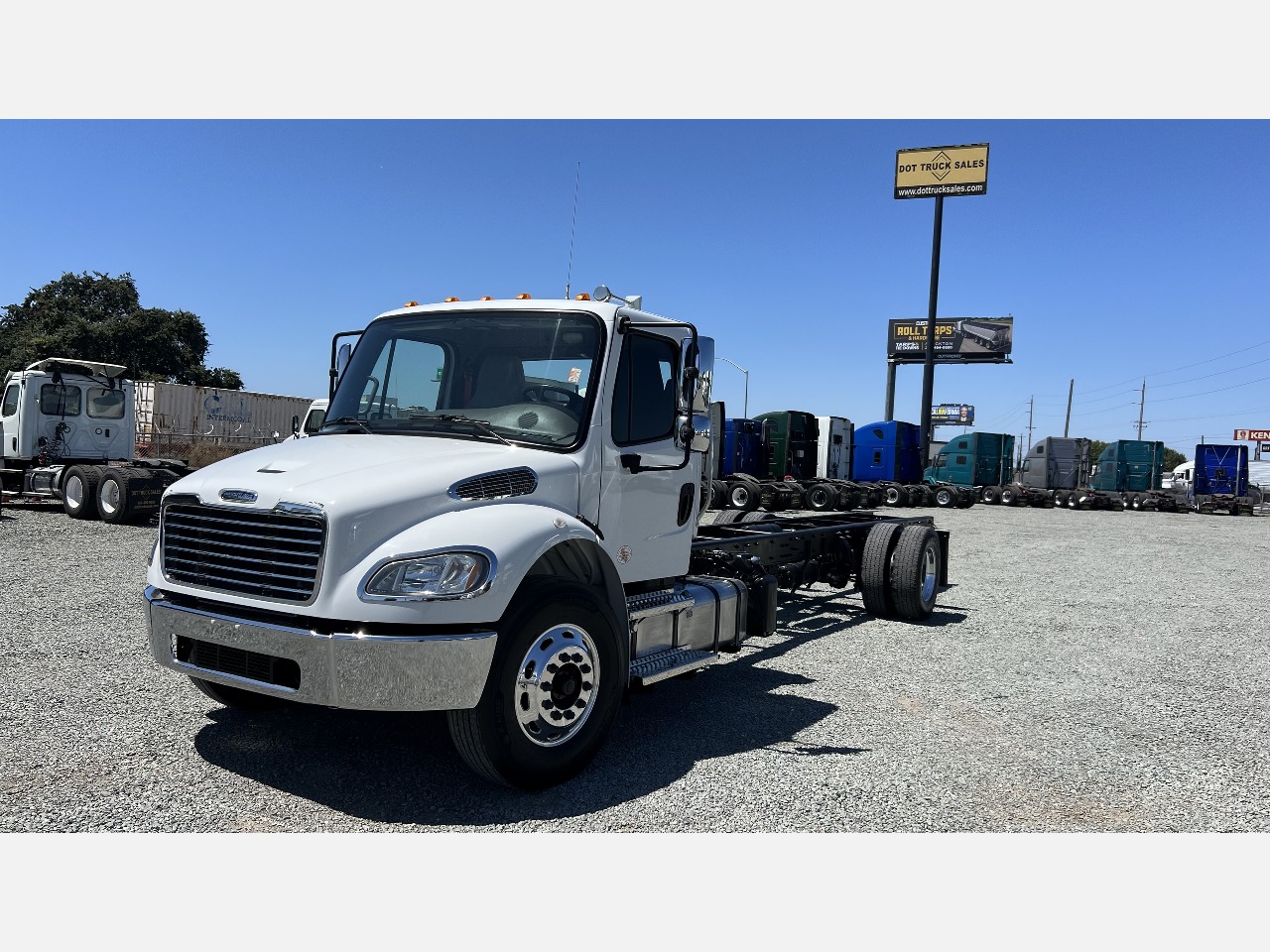2020 FREIGHTLINER M2106 Daycab #1 2020 FREIGHTLINER M2106 Daycab #1