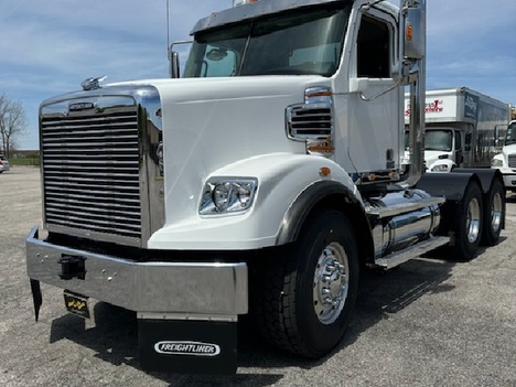 2020 FREIGHTLINER 122SD Tandem Axle Daycab #1287
