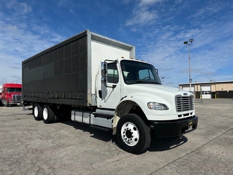 2013 FREIGHTLINER M2 106 Curtain Side Truck #1290 2013 FREIGHTLINER M2 106 Curtain Side Truck #1290