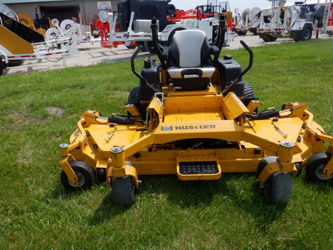 USED 2017 HUSTLER SUPER 104 MOWER COMMERCIAL LAWN MOWER EQUIPMENT #3686-2