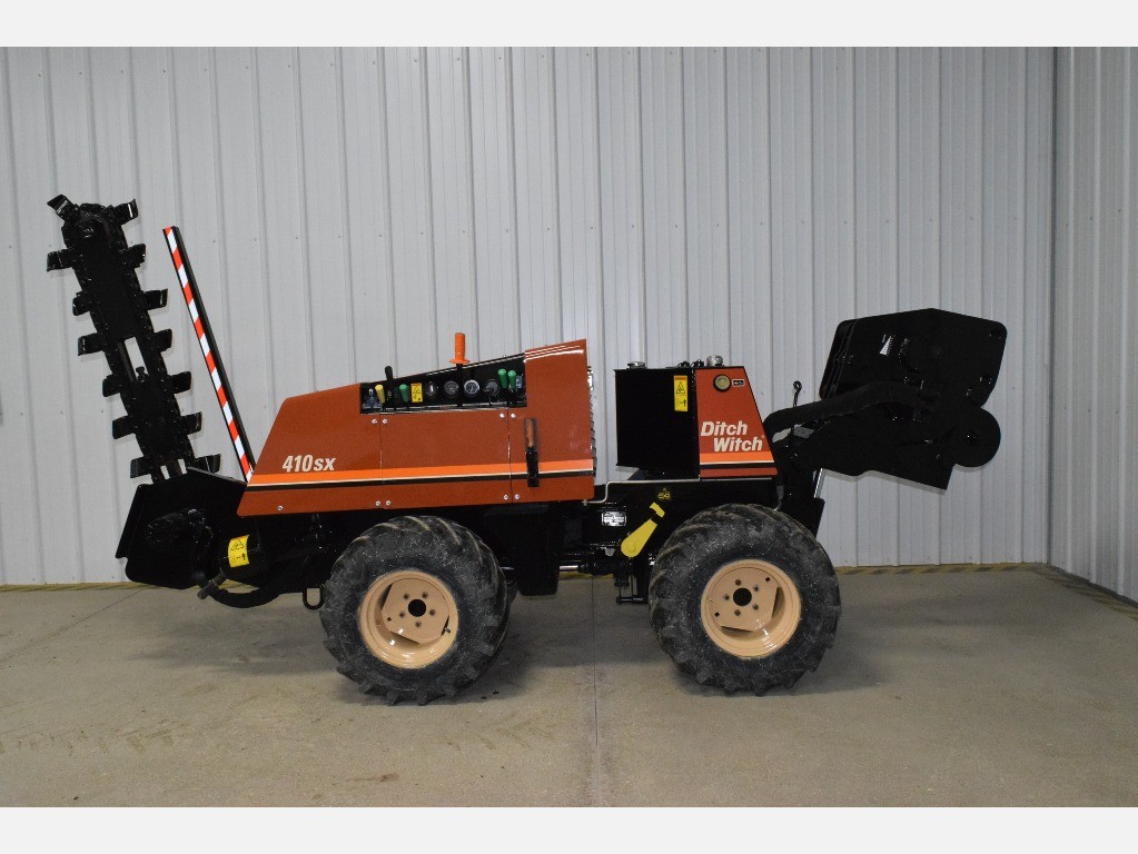 USED 1998 DITCH WITCH 410SX WALK-BESIDE TRENCHER - VIBRATORY PLOW EQUIPMENT #3691