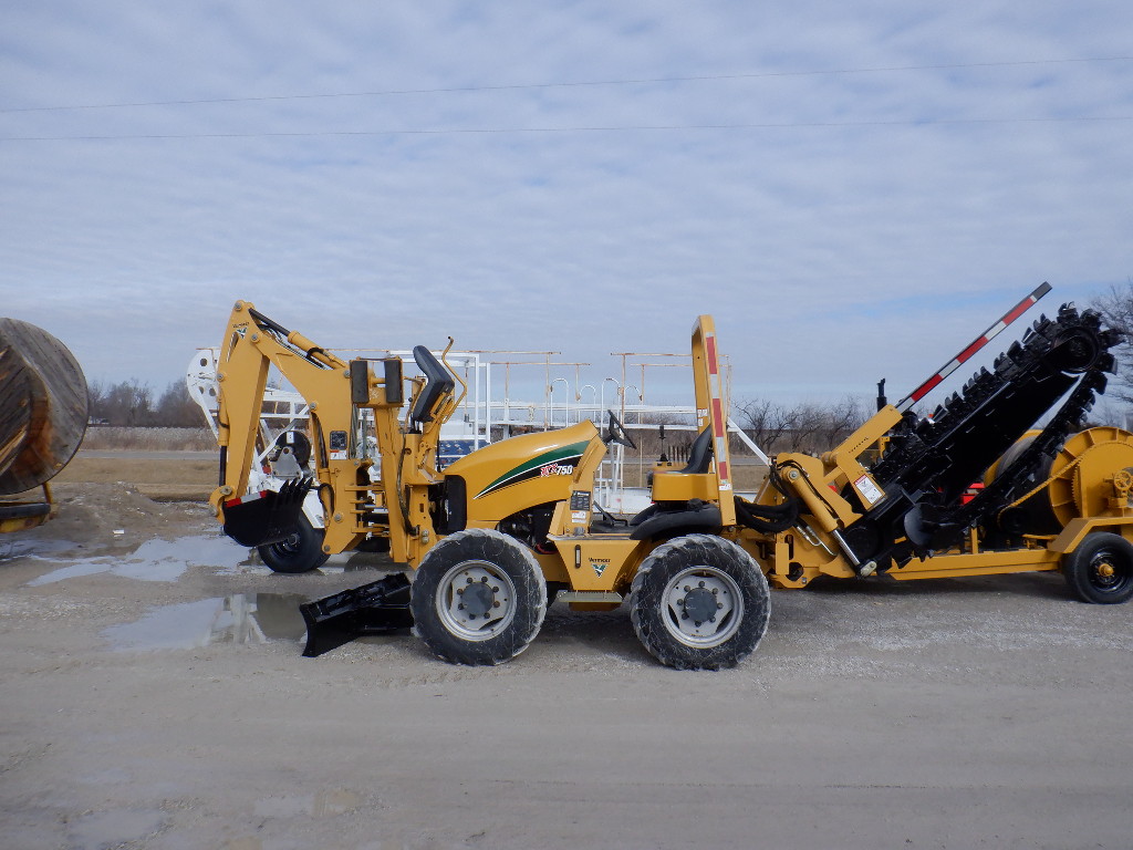 USED 2009 VERMEER RTX750 RIDE-ON TRENCHER EQUIPMENT #3700