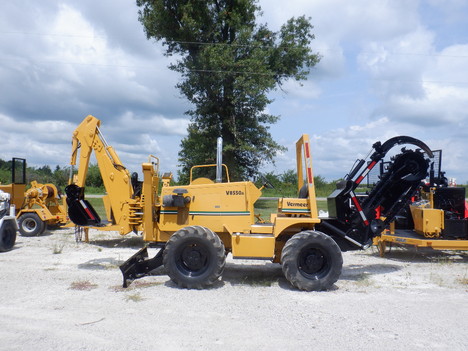 USED 1999 VERMEER V8550A RIDE-ON TRENCHER EQUIPMENT #3829-1