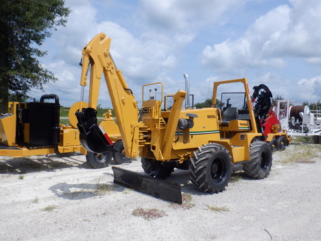 USED 1999 VERMEER V8550A RIDE-ON TRENCHER EQUIPMENT #3829-2